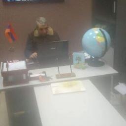  Вазген