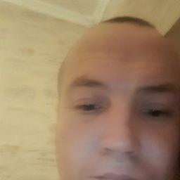  Евгений