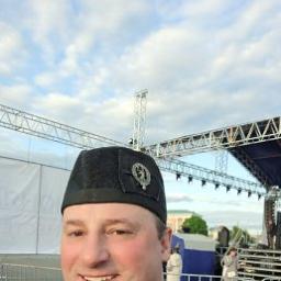  Андрей