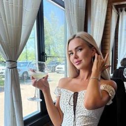  Анастасия