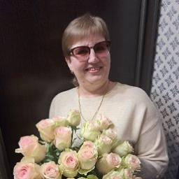 Марина