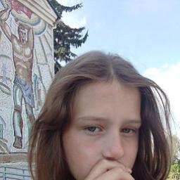  Алина