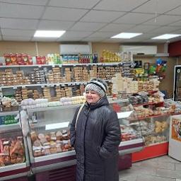  Лариса