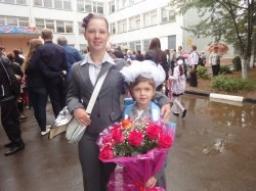  Анни
