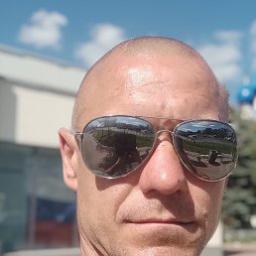  Евгений
