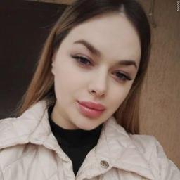  Юля