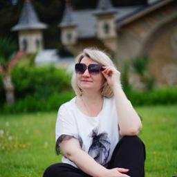  Анна