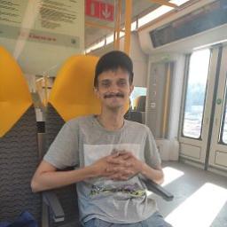  Сергей
