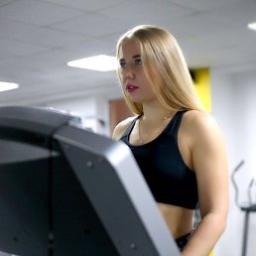  Анна