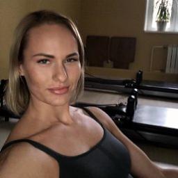  Анастасия