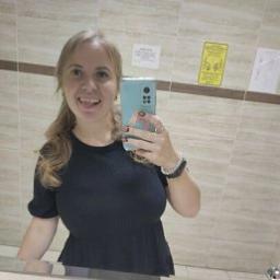 Анна