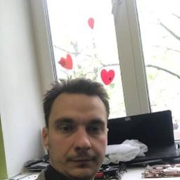  Олег