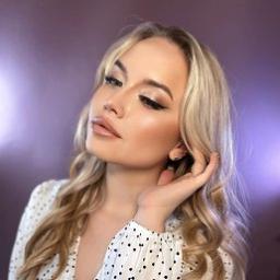  Карина
