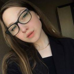  Полина