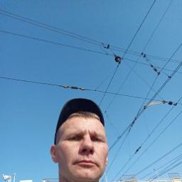  Максим
