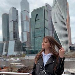  Люда