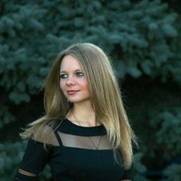  Алена