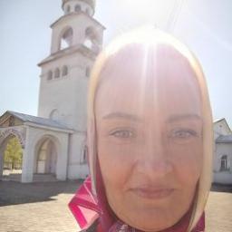  Ева