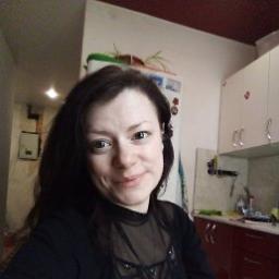  Анна