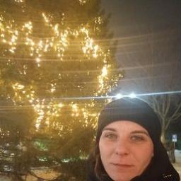  Марина
