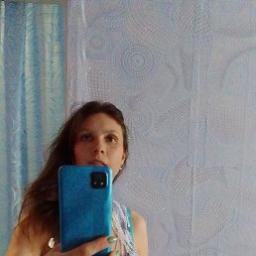  Оля