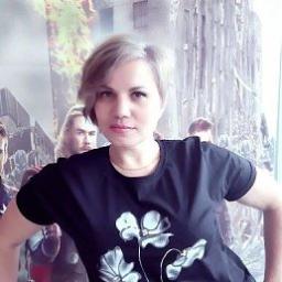  Марина