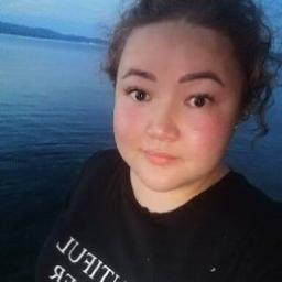  Алина