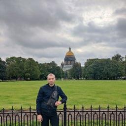  Анатолий