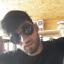  Али