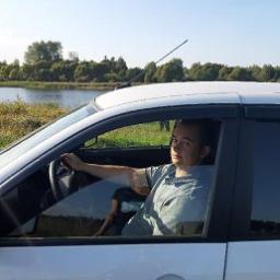  Андрей